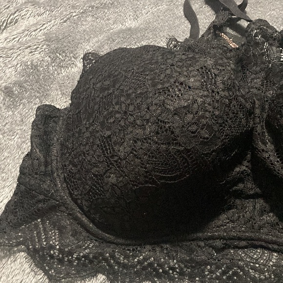 VS PINK bra 🖤 - Picture 4 of 8